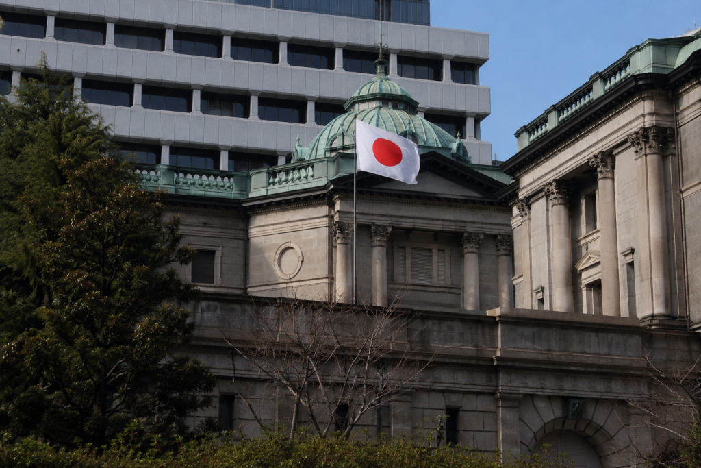 USD/JPY signal: forecast as the Japanese yen plunges to 162
